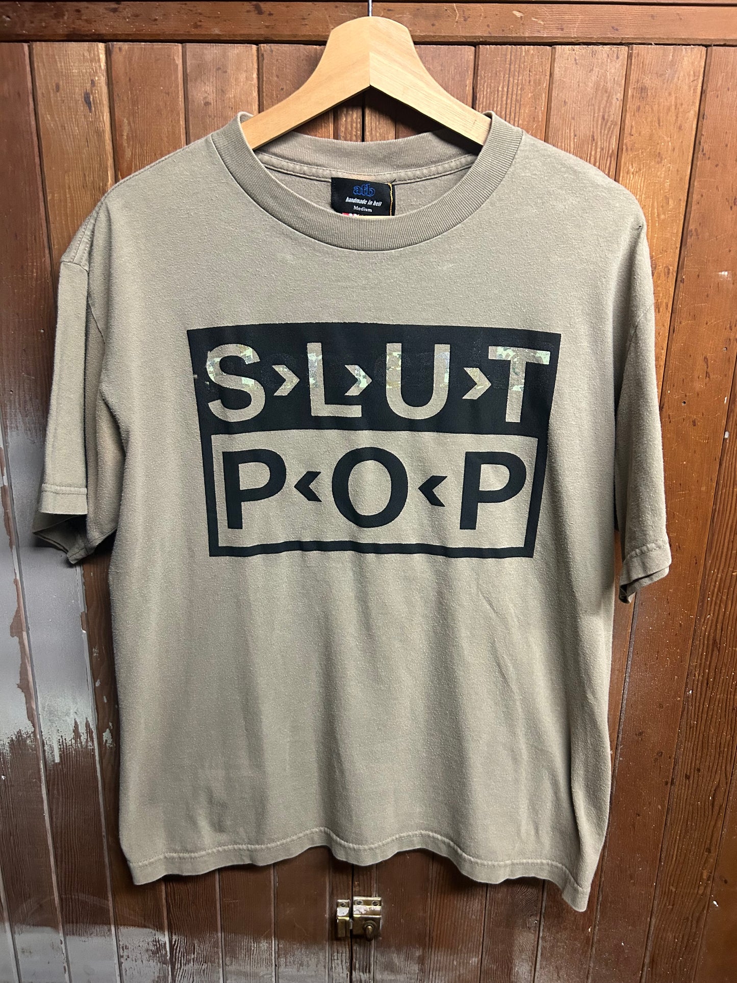 Element SLUT POP